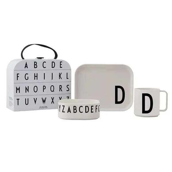 DESIGN LETTERS 4-dielny detský jedálenský set "Classics in a suitcase" - D